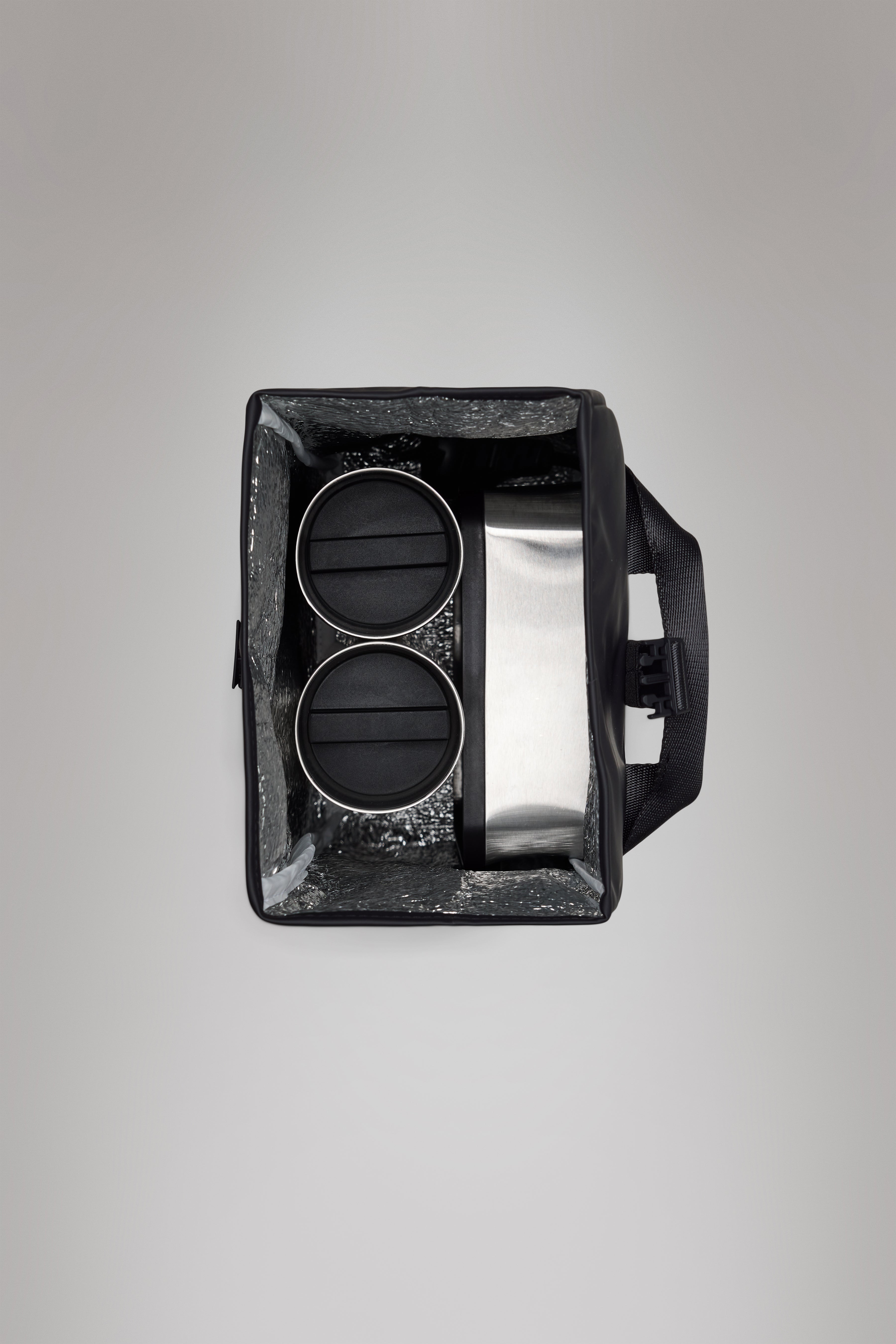 RAINS Soft Cooler Lunch Bag Black 7.40L H39 x D14 x W19 cm Food Storage